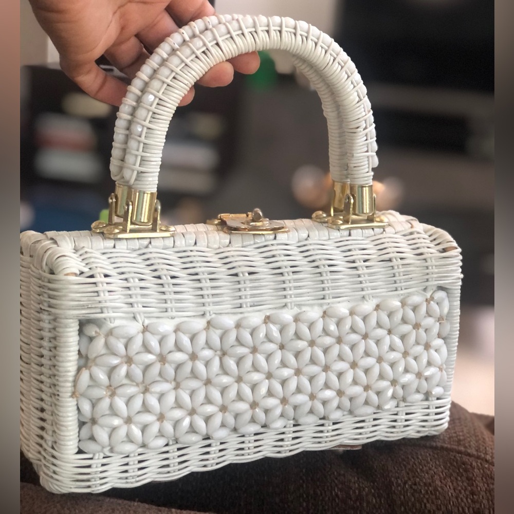 Vintage Bead Embellished Wicker Style Handbag